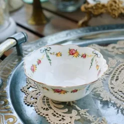 Feast u0026 Flair Küche & Esszimmer-Geschirrset aus Knochenporzellan – Ribbon Rose Kaffeetasse, Untertasse, Reisschüssel