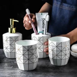 The Bath Nook Badezimmer-Gianini Bathroom Accessory Set - Elegant Home Décor Essentials