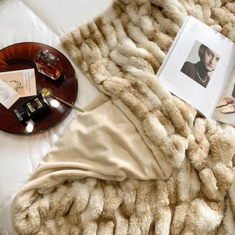 Cozy Haven Bettzeug-Giulio Decke – Kuschelweicher Überwurf für die Heimdekoration