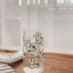 Plates u0026 More Küche & Esszimmer-Glasbecher-Set mit muster – Frühstücksbecher mit Milch und Hafer