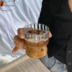 Plates u0026 More Küche & Esszimmer-Glasbecher-Set mit vertikalen Streifen – Tassen für Kaffee, Tee, Saft und Milch