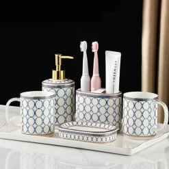 The Bath Nook Badezimmer-Gold Ceramic Circle Print Bathroom Set - Elegant Decor for Home