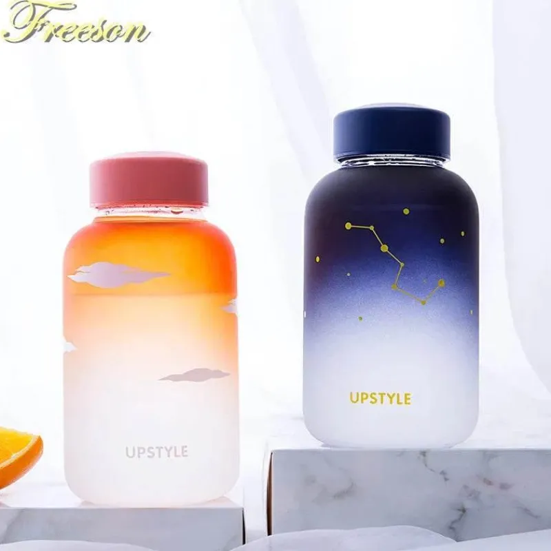 Feast u0026 Flair Küche & Esszimmer-Gradient Sky 600ml Glaswasserflasche - Stilvolles Sport-Trinkgeschirr