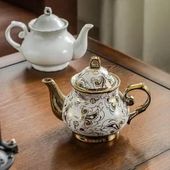 Plates u0026 More Küche & Esszimmer-Großes Teekannen-Set aus Porzellan – hitzebeständiges Teegeschirr mit Teesieb