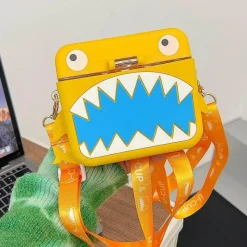 Little Nest Küche & Esszimmer-Hai-Wasserflasche mit integriertem Strohhalm – umweltfreundliches Trinkgeschirr