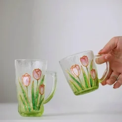 Plates u0026 More Küche & Esszimmer-Handbemalte Teetasse aus Glas – Einzigartiges Weihnachtsgeschenk für Zuhause oder das Büro