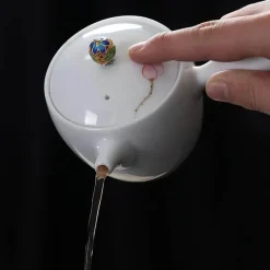 Plates u0026 More Küche & Esszimmer-Handbemalte weiße Teekanne – Verbrühungssicheres Kung-Fu-Teeset mit seitlichem Griff