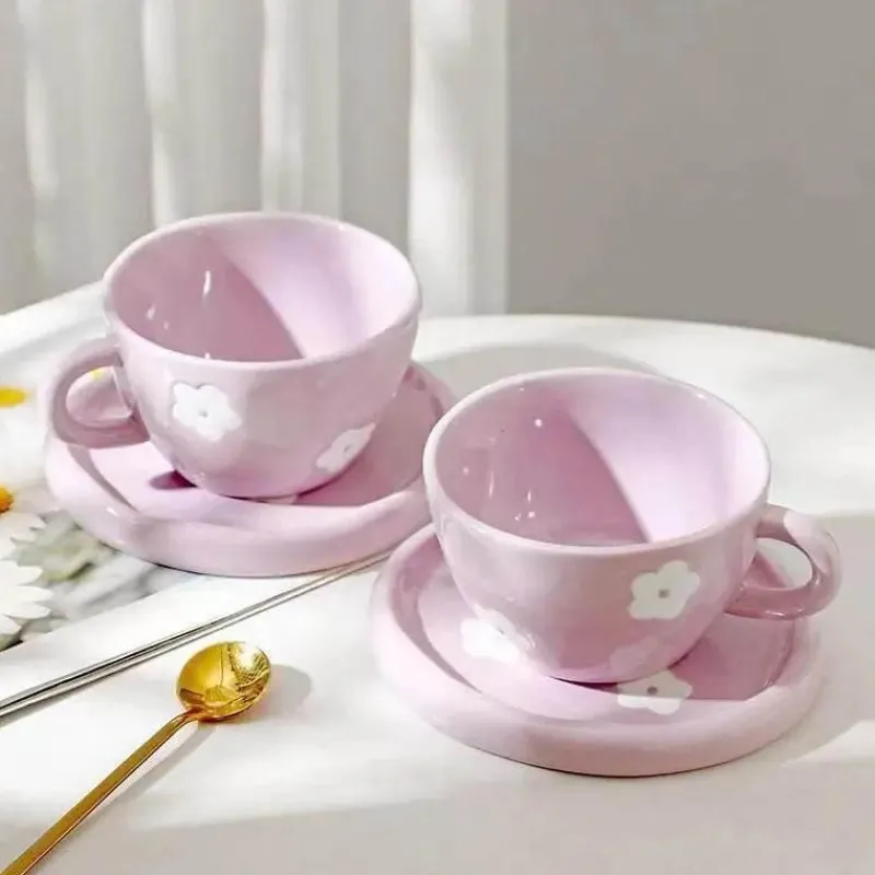 Plates u0026 More Küche & Esszimmer-Handbemaltes Kaffeetassen- und Untertassen-Set mit Blumen - Teeservice aus Keramik