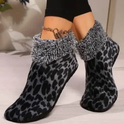 Damen Everly u0026 Lace Damenbekleidung-Hausschuhe für Damen mit Leopardenmuster – gemütliche Hausschuhe mit Tiermuster