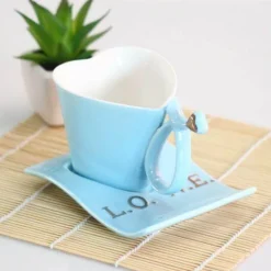The Cozy Mug Küche & Esszimmer-Herzförmige Kaffeetasse aus Keramik – süßes und stilvolles Trinkgeschirr