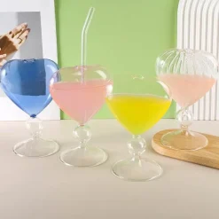 Plates u0026 More Küche & Esszimmer-Herzförmiges Glasbecher-Set – Trinkgeschirr für romantische Paare