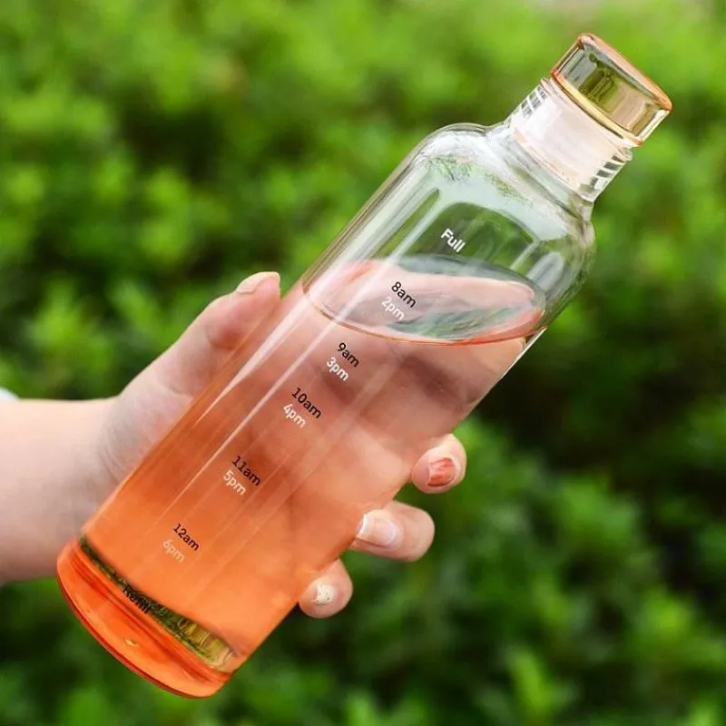 The Decor Haven Küche & Esszimmer-Hitzebeständige Glaswasserflasche - Stilvolles Zeitskalen-Design