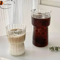 Plates u0026 More Küche & Esszimmer-Hitzebeständiger Glasbecher mit Streifenmuster – Stilvolles Trinkgeschirr für Zuhause