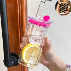 Plates u0026 More Küche & Esszimmer-Hitzebeständiger Tulpenglasbecher mit Strohhalm – Klares Trinkgeschirr für Kaffee und Tee