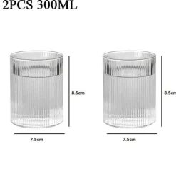 Plates u0026 More Küche & Esszimmer-Hitzebeständiges Wasserbecher-Set aus gestreiftem Glas – transparentes Trinkgeschirr für Saft und Wein