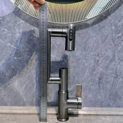 The Culinary Kit Küche & Esszimmer-Intelligenter digitaler Wasserhahn mit mehrfach einstellbarer Geschwindigkeit