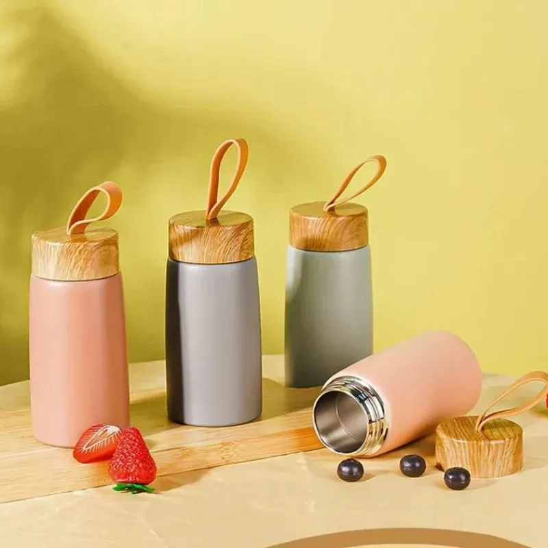 Tom Küche & Esszimmer-Isolierter Reisebecher aus Edelstahl – Hält Getränke heiß oder kalt