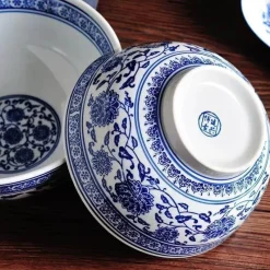 Elegance at the Table Küche & Esszimmer-Japanische blau-weiße Nudel aus Keramik – elegantes Geschirr