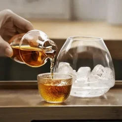 Plates u0026 More Küche & Esszimmer-Japanisches Weinflaschen- und Becherset aus Glas mit Stövchen – elegantes Trinkgeschirr für besondere Anlässe