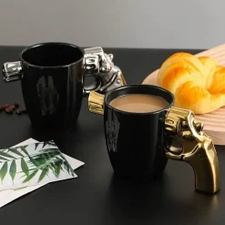 Brew Bliss Küche & Esszimmer-Kaffeetasse mit Revolvergriff – Einzigartige Tasse mit Waffenmotiv für Waffenliebhaber