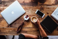 The Cozy Mug Küche & Esszimmer-Kaffeetasse mit Ziegenhörnern – Einzigartige Tiertasse