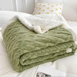 Cozy Haven Bettzeug-Karierte Überwurfdecke – Gemütlicher Wohndekor-Akzent