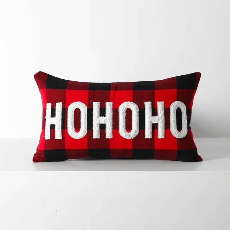 The Cushion Corner Bettzeug-Karierte Weihnachtskissenbezüge - Rote und schwarze bestickte Kissenbezüge