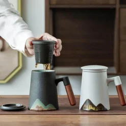 The Cozy Mug Küche & Esszimmer-Keramik-Teetassen mit Filter – Einzigartige Teesiebbecher