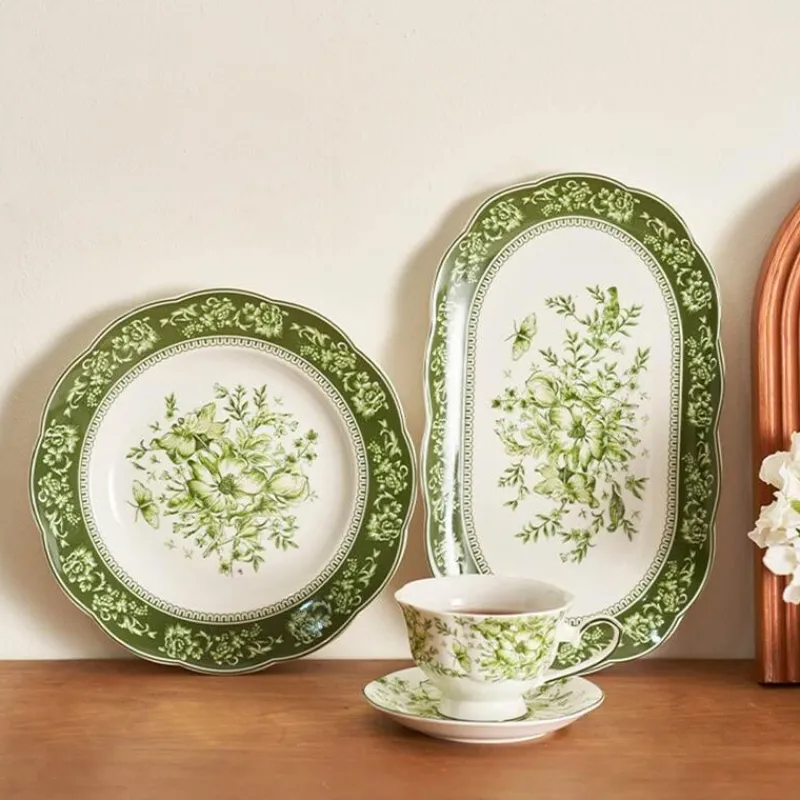 Elegance at the Table Küche & Esszimmer-Keramikteller mit Blumenmuster – Dekoratives Geschirr