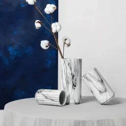 Flourish Vases Wohndeko-Keramikvase in Marmoroptik