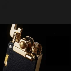 Cozy Living Camping Im Freien|Outdoor-Artikel-Kerosinfeuerzeug aus Metall – langlebiges Benzin-Feuerzeug