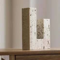 Scented Serenity Wohndeko-Kerzenhalter aus Naturstein – Dekorativer Kerzenhalter „Serenity“