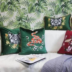 Pillow Haven Bettzeug-Kissenbezüge mit Katzenstickerei aus Samt und Quasten – gemütliche Kissenbezüge