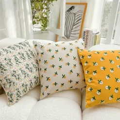 Cozy Cushions Bettzeug-Kissenbezug mit Blumenstickerei – pastoraler Wohndekor-Akzent