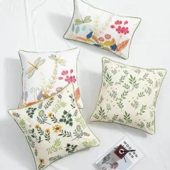 The Cushion Corner Bettzeug-Kissenbezug mit botanischem Blumenmuster – Dekorativer Kissenbezug im Landhausstil