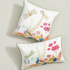 The Cushion Corner Bettzeug-Kissenbezug mit botanischem Blumenmuster – Dekorativer Kissenbezug im Landhausstil