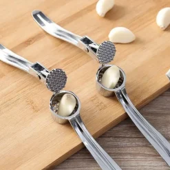 Tom Küche & Esszimmer-Knoblauchpresse, Multifunktions-Küchenwerkzeug zum Zerkleinern und Zerstampfen von Knoblauch