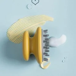 The Blissful Bath Badezimmer-Kopfhautmassagebürste – Entspannendes Kopfmassagegerät zum Stressabbau