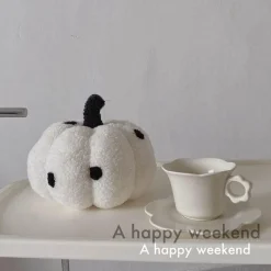 Willow u0026 Whim Bettzeug-Kürbis-Plüschkissen – Süßes Halloween-Herbstdekor