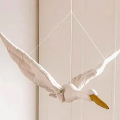 The Finishing Touch Babyspielzeug-Kreative Kinderzimmer-Dekoration zum Aufhängen, Schwan-Plüschpuppe