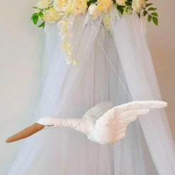 The Finishing Touch Babyspielzeug-Kreative Kinderzimmer-Dekoration zum Aufhängen, Schwan-Plüschpuppe