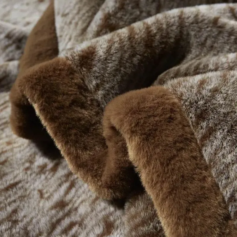 Cozy Haven Bettzeug-Kuschelige Kunstfell-Überwurfdecke - Lucia-Pelzdecke