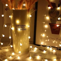 The Light Loft Beleuchtung-LED-Kugellichterkette - Dekorative Innen-/Außenbeleuchtung