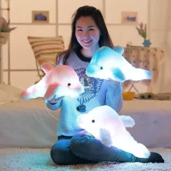 Kinder The Decor Haven Kinderwagen & Zubehör-Leuchtender Plüschdelfin – Kreatives Stofftierspielzeug