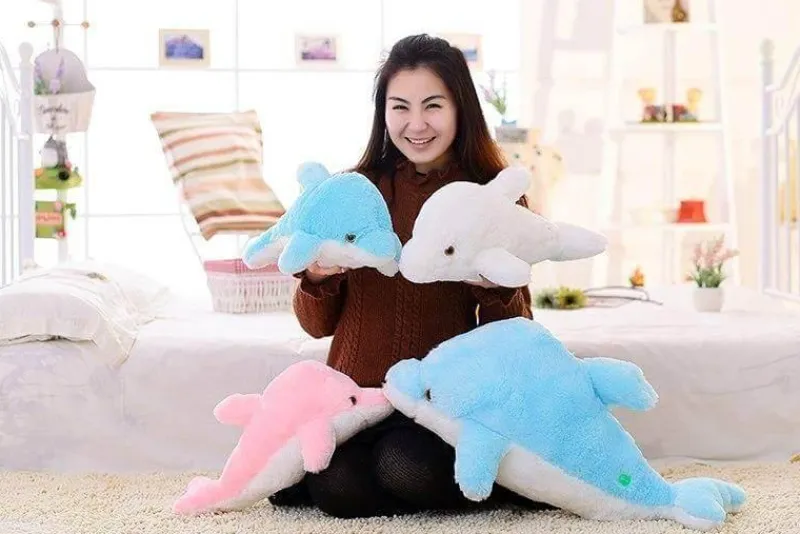 Kinder The Decor Haven Kinderwagen & Zubehör-Leuchtender Plüschdelfin – Kreatives Stofftierspielzeug