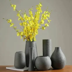 Flourish Vases Wohndeko-Ludovica Keramikvase – Elegante Wohndekor-Kollektion