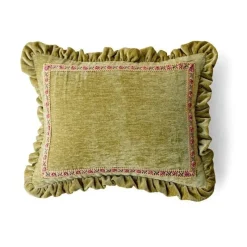 Pillow Haven Bettzeug-Luxuriöser Chenille-Kissenbezug mit Rüschen in Grün – Dekoratives 35x45-Kissen für stilvolle Wohndekoration