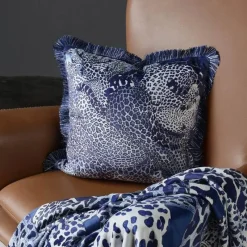 Pillow Haven Bettzeug-Luxuriöser Kissenbezug aus Samt – Rosa Leopard, doppelseitig mit Quasten