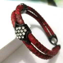 Herren Decor Herrenschuhe-Luxuriöses Pythonlederarmband - Modeschmuck mit Goldakzent