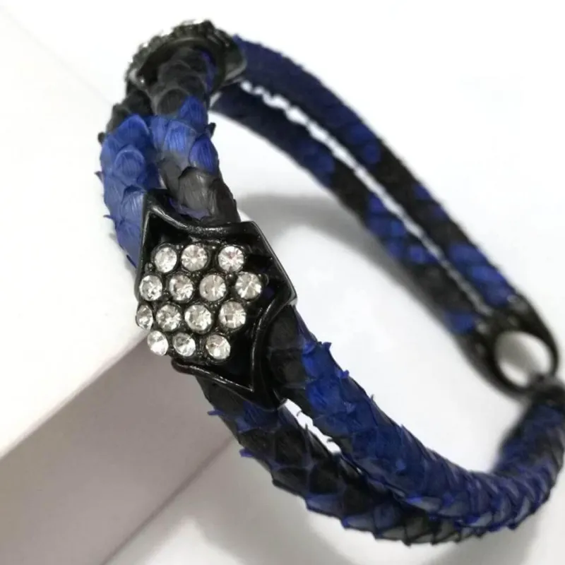 Herren Decor Herrenschuhe-Luxuriöses Pythonlederarmband - Modeschmuck mit Goldakzent